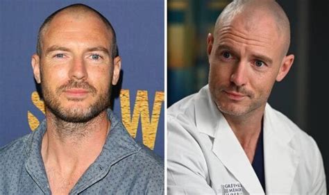 richard flood|Why Dr. Cormac Hayes Actor Richard Flood Left。